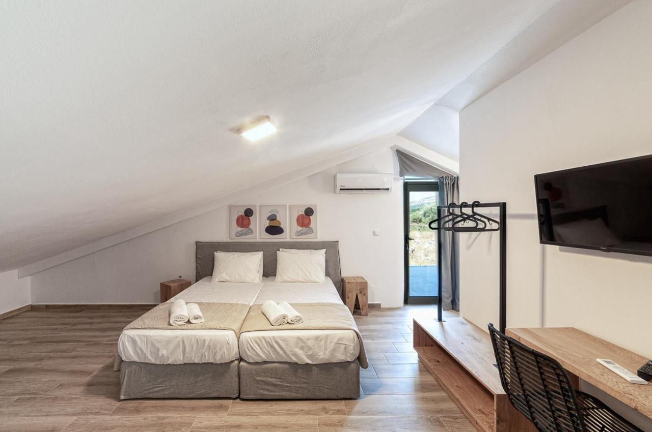 Grand Resort Villa Ελεύθερνα Εξωτερικό φωτογραφία